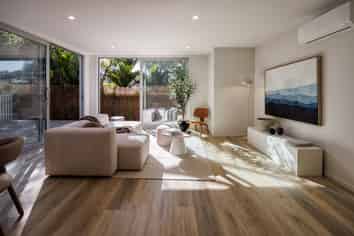 9/1 Nikau Grove, Woburn