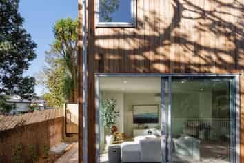 9/1 Nikau Grove, Woburn