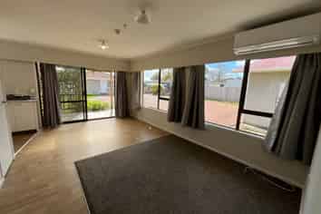 95 Manuroa Road, Takanini