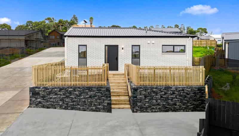 7 Harakeke Lane, Orewa