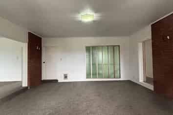 60A Te Atatu South, Te Atatu South