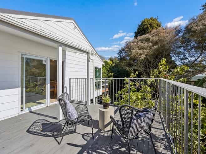 20B Queenstown Road, Hillsborough