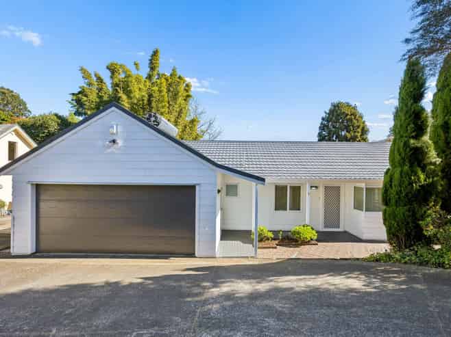 20B Queenstown Road, Hillsborough