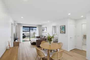 2/164 Bordesley Street, Phillipstown