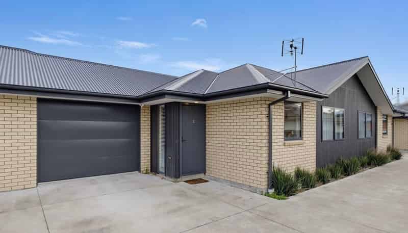 2/164 Bordesley Street, Phillipstown
