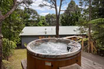 54 Opanuku Road, Henderson Valley