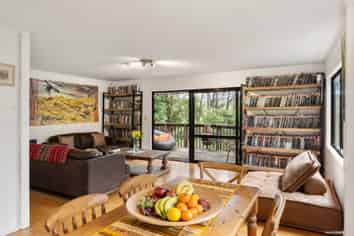 54 Opanuku Road, Henderson Valley