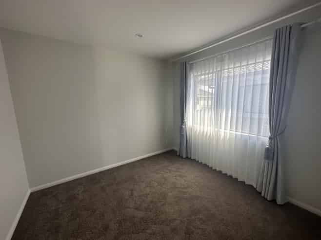 8B Chelsea Avenue, Otahuhu