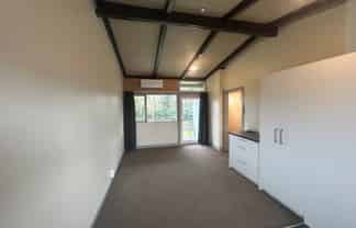 18/51 Pages Road, Linwood