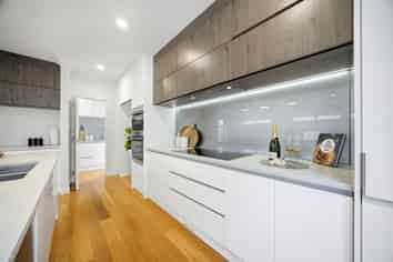32 Windlass Street, Long Bay