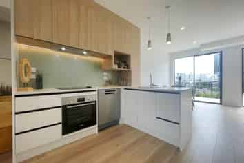 8 Jashi Lane, Westgate