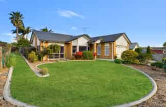 36 Stewart Gibson Place, The Gardens