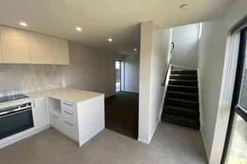 1/79 Sherborne Street, Saint Albans