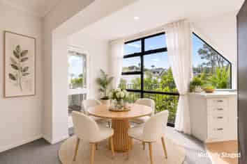 14/18 Parr Terrace, Castor Bay