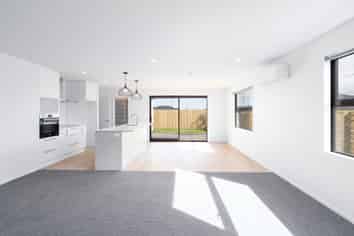 16 Maple Lane, Rolleston