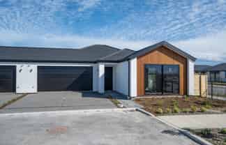 16 Maple Lane, Rolleston