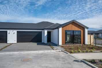 16 Maple Lane, Rolleston