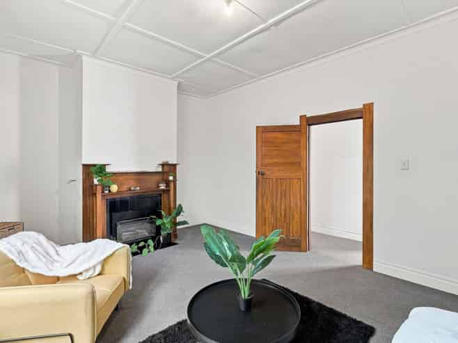 77 Cornfoot Street, Castlecliff