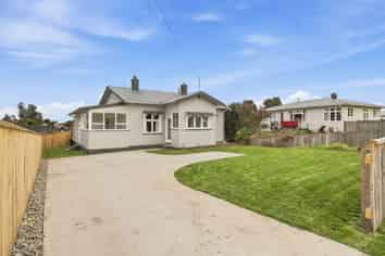 77 Cornfoot Street, Castlecliff