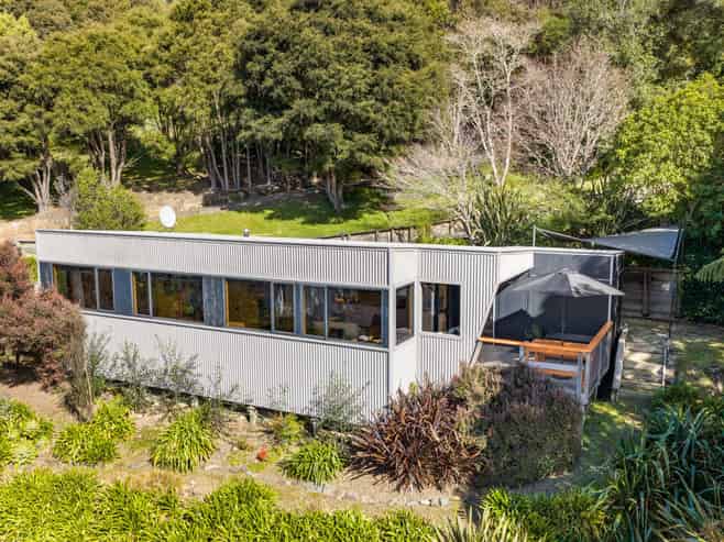 13b Beach Place, Havelock