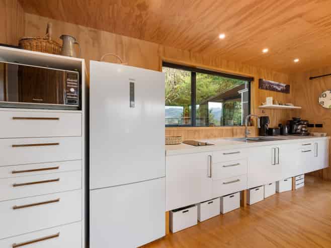 13b Beach Place, Havelock