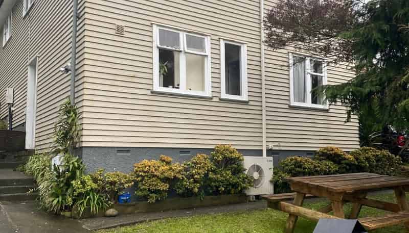 49 Davidson Crescent, Tawa