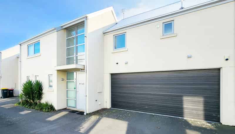 974c Colombo Street, Saint Albans
