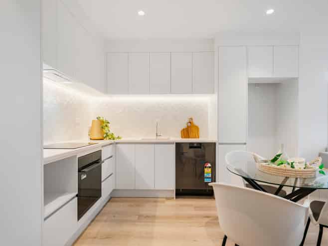 7 Pharlap Drive, Oteha