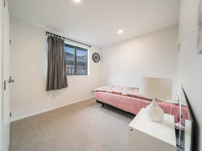 10 Manuka Road, Huntly