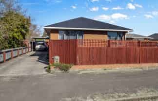 55 Middle Road, Allenton