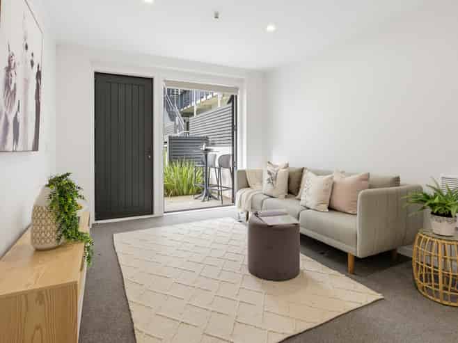 3C/16 Constable Street, Newtown