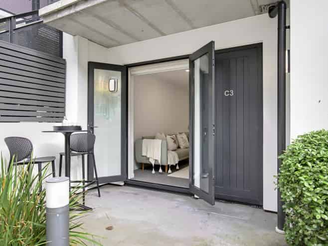 3C/16 Constable Street, Newtown