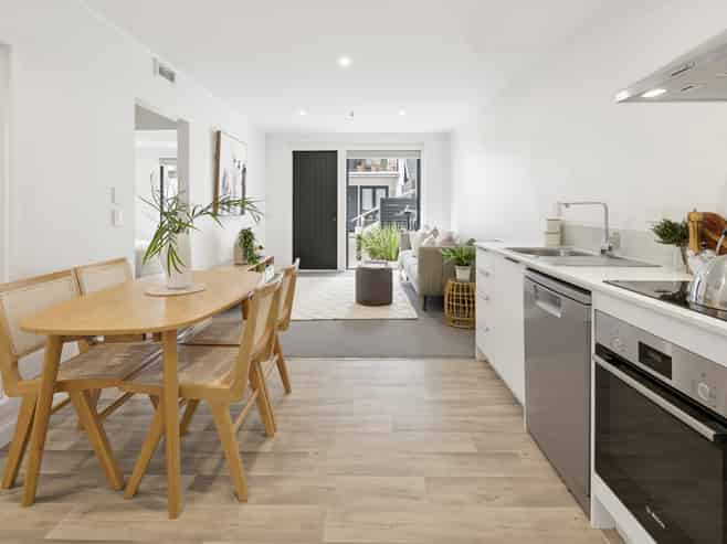 3C/16 Constable Street, Newtown
