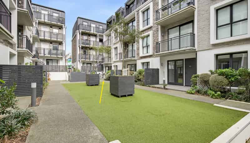 3C/16 Constable Street, Newtown