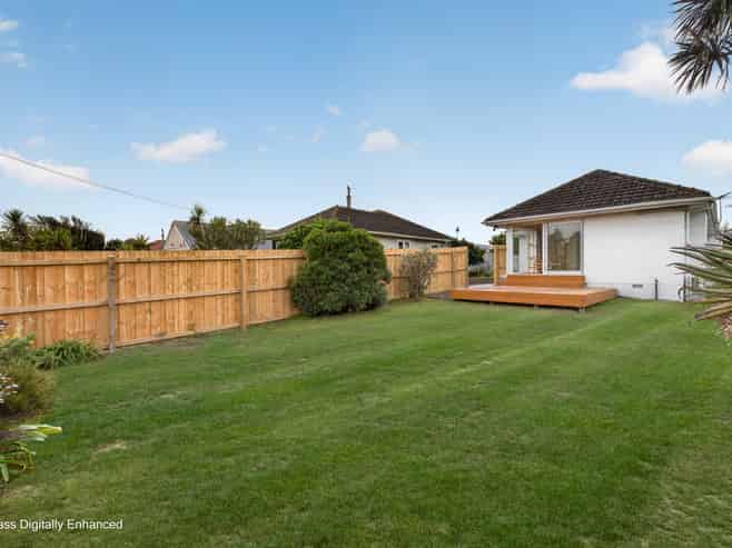 1/207 Estuary Road, South New Brighton