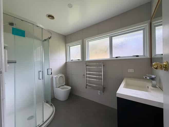 27 Chivalry Road, Glenfield