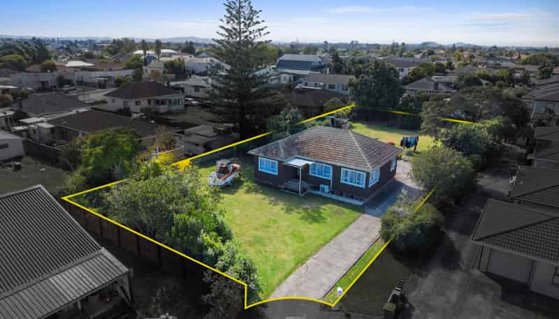 11 Allen Avenue, Papatoetoe