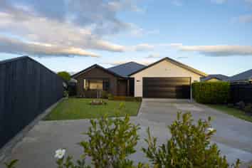 12 Huffington Place, Feilding