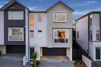 9 Sunview Street, Millwater
