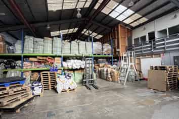 Standalone Industrial | 900sqm + 735sqm Yard