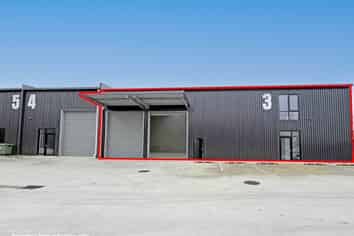 BRAND NEW 375M² HIGH QUALITY UNIT FOR URGENT SALE
