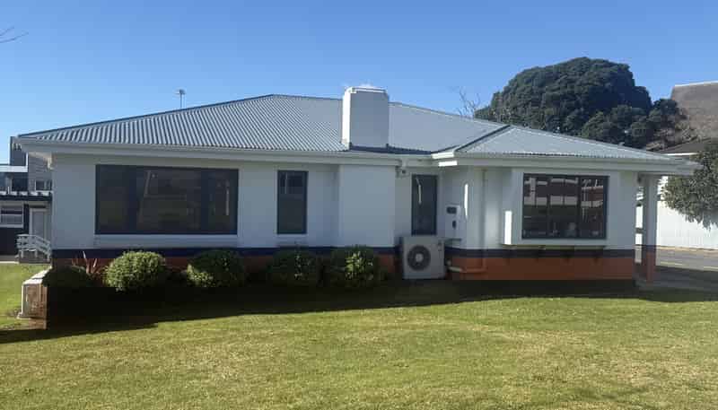 34 Coles Crescent, Papakura