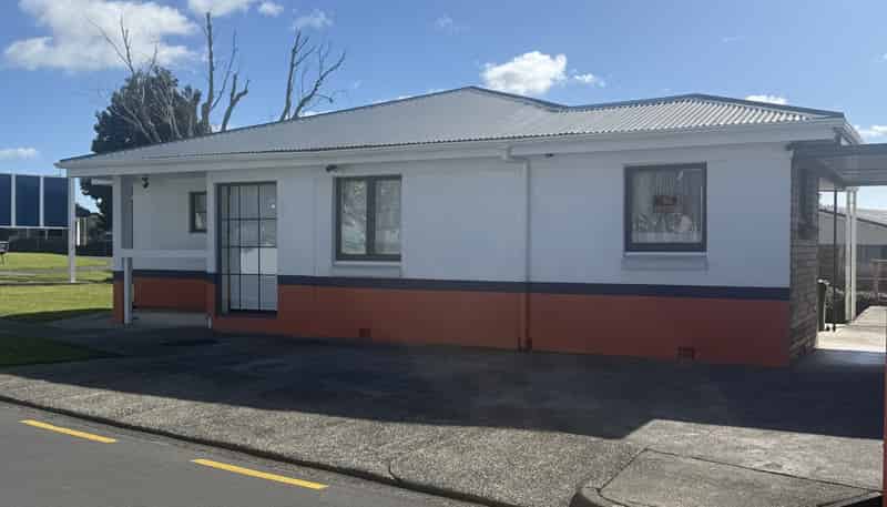 34 Coles Crescent, Papakura