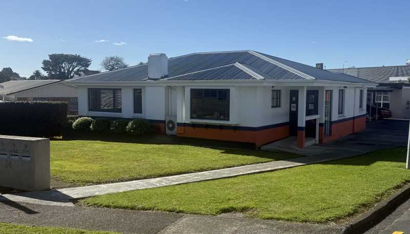 34 Coles Crescent, Papakura