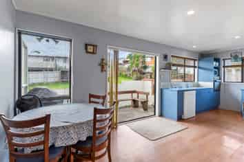 336 Whangaparaoa Road, Stanmore Bay