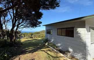 6 Iona Road, Great Barrier Island