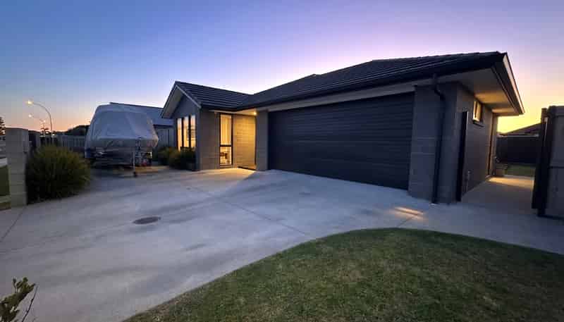 201 Te Okuroa Drive, Papamoa