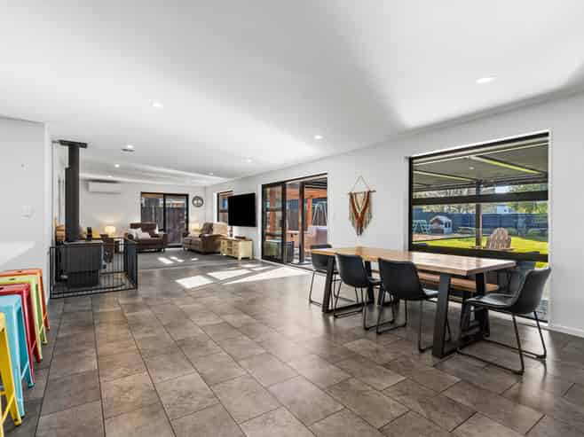 16 Carrick Place, Rolleston