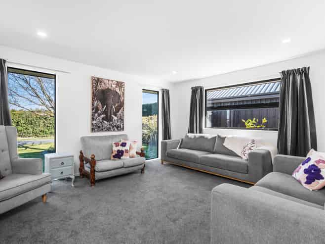 16 Carrick Place, Rolleston