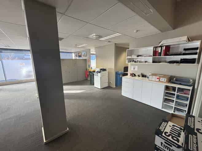 Ground floor A-Grade office